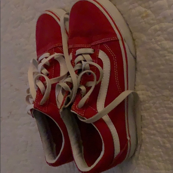 Red low top vans - Picture 2 of 3